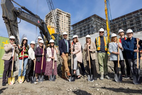 加快住房计划「BC建造」满周年 北温出租大楼估14月可完工