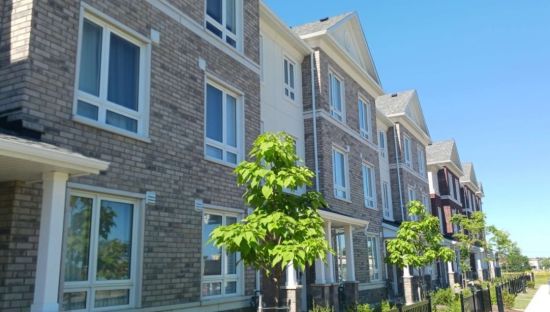 买房如赌命！安省25%屋主跳水式亏损离场，30%却在全款扫货！