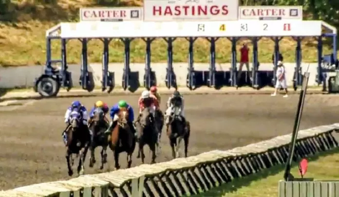 温哥华喜士定马场突倒闭 136年历史告终