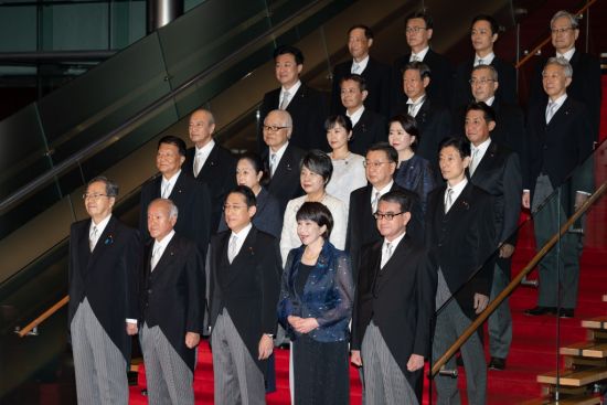 日本政府三名高官接连辞职　岸田内阁再添压力