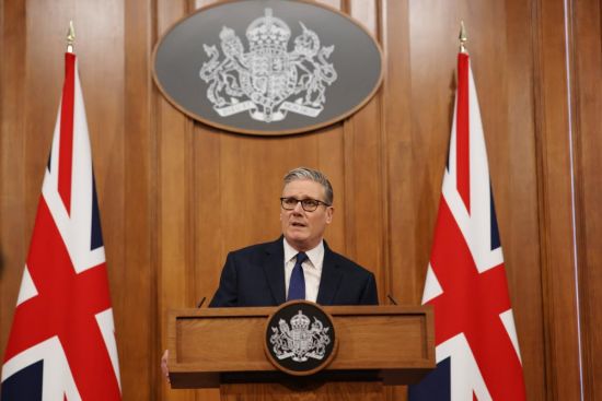 前驻美大使任命再曝争议　英首相面临下台压力