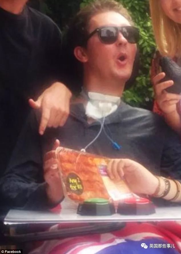 2204BC0B-A662-425B-B769-B2264A735869