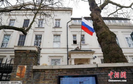 俄中毒特工之女称一周前已苏醒：我和父亲都没事