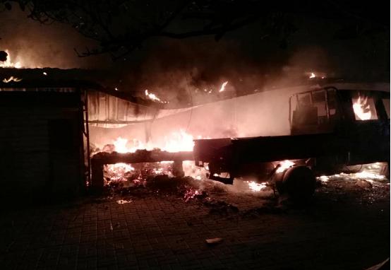 青岛崂山山东头村主任一手导演暴力拆迁