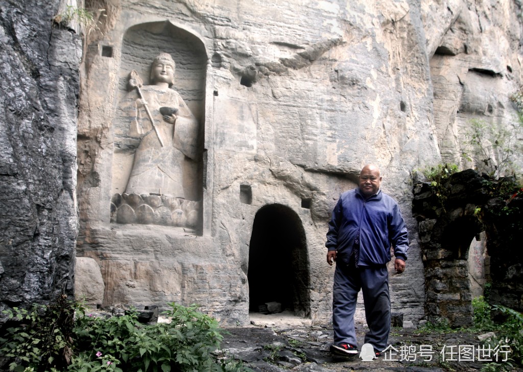 70岁老人隐居深山27载守国宝 每年3万人为他送吃的(图)