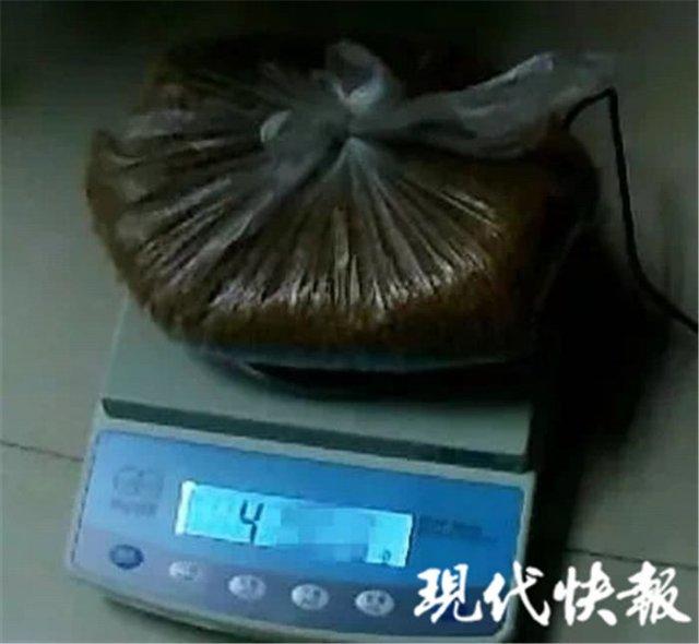 夫妻俩吃了顿麻辣烫 结果被检出毒驾