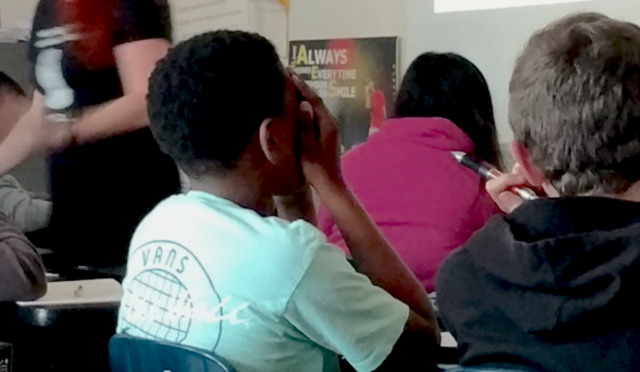 加州学校性教育课：老师避说“男女” 学生羞得蒙脸