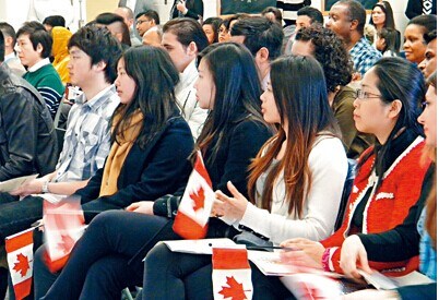 加拿大中国移民人数连续3年增长 加东4省渐受青睐