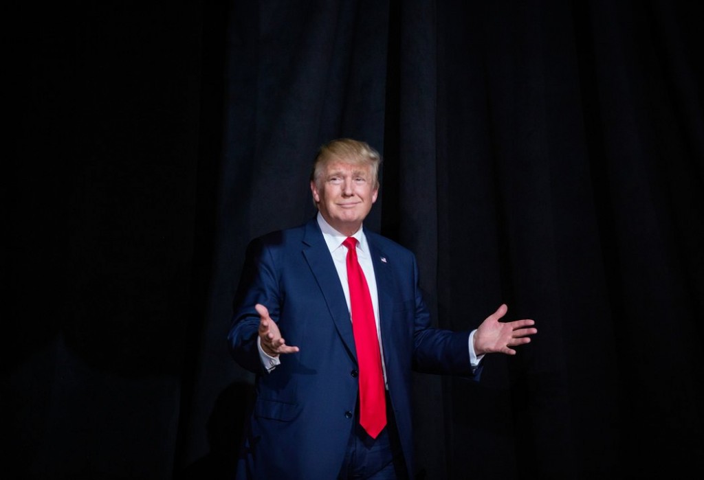 总统与色情女星！打不断 理还乱…(图)