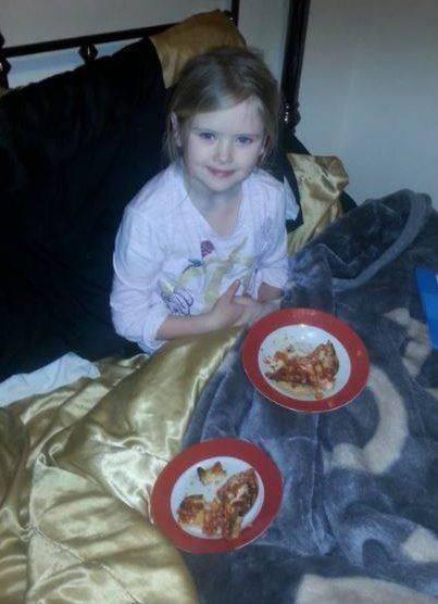 父亲网上晒8岁女儿可爱照片 不到1小时后竟杀了她(图)