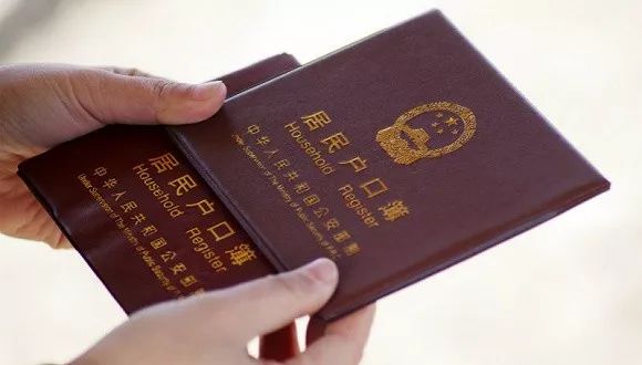 FB4FC0F6-FAB0-4CFF-AB65-C3BC3701EBFF