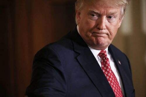 美国突然翻脸，这个国家全面倒向中国