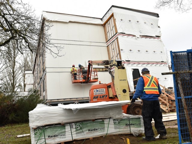 温哥华华人区流浪收容所建成 内设豪华月租375