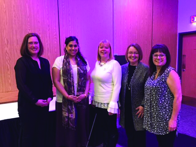 BC自由黨黨領韋勤信Andrew Wilkinson及黨團主席Jackie Tegart發表三八婦女節賀詞