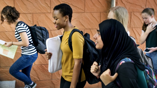 投票年龄降到 16岁？加拿大选举委员会在考虑