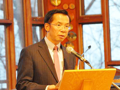 驻加大使：中国在“一带一路”建设中居何种角色