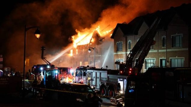 蒙特利尔一 小区火灾致 1 人死亡，警方说是凶杀案