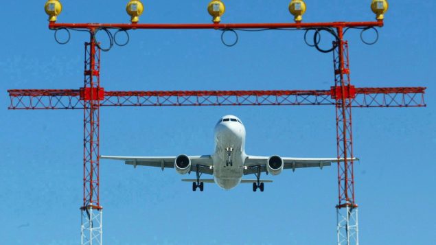 加航与中国国航签署深化合作协议