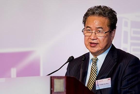 这位低调中国商人默默赚苹果的钱 日均进账1个亿