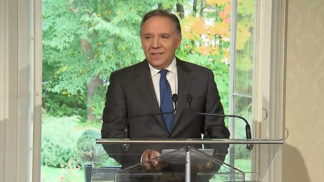 魁省新政府承诺要让你的钱包鼓起来：减学校税、生二孩补贴翻倍、日托每天8加元