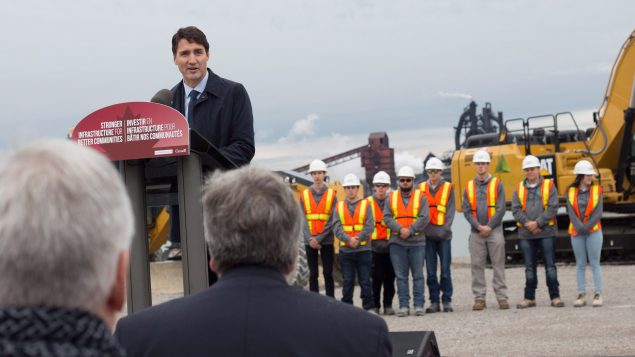 加美温莎-底特律大桥开工，总理特鲁多出席仪式