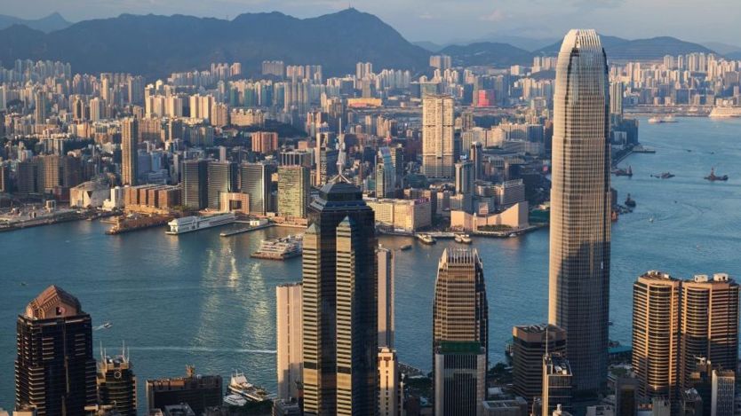 亿万富翁扎堆的20个城市 好坏说法不一