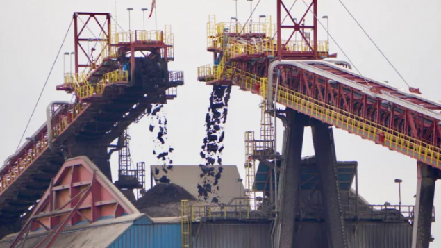 为啥加拿大石油卖不出好价钱