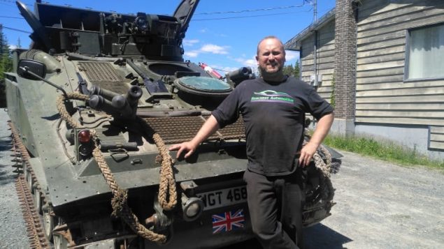 加拿大人网上卖坦克，价格超值，不知是否能出手