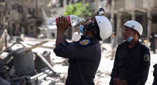 白头盔组织新动作:绑架44名儿童 还运送“化武”