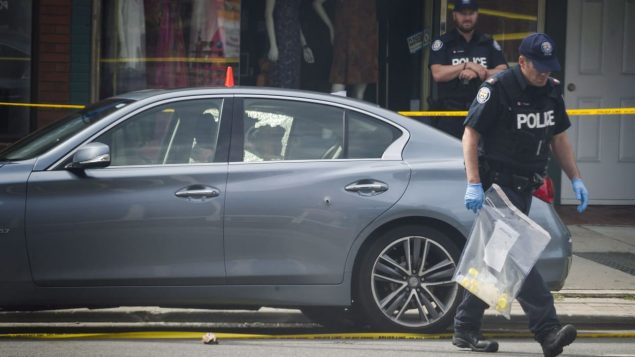 多伦多今夏增加警力来遏制枪击案为何作用不大？