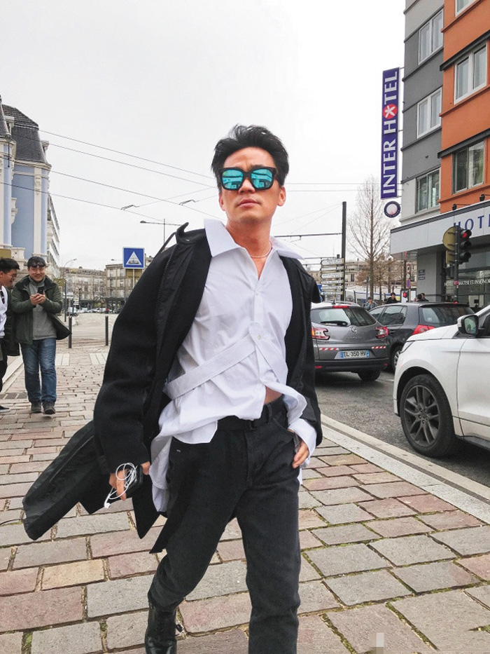 中国阶层固化成热议话题 吃瓜群众围观衰落中产？