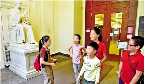 暑期海外游学持续火爆 专家：重游莫轻学消费需理性