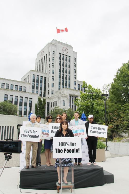 杨萧 慧仪 : 若当选取消“扰民”单车道   实行周末免费停车