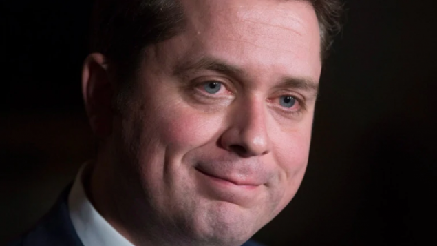 保守党若上台会让魁北克省代收联邦税