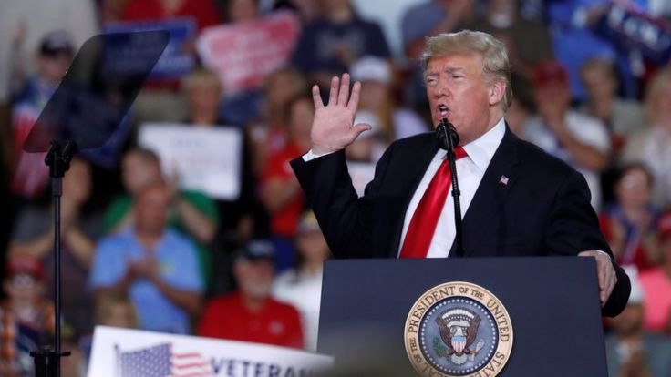 美国总统特朗普批评联储局上周加息是个"错误的决定"，形容联储局"已经疯掉"。