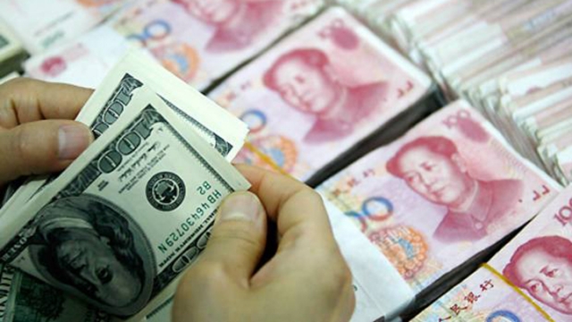 中美贸易鏖战 中国抛462亿美债创纪录