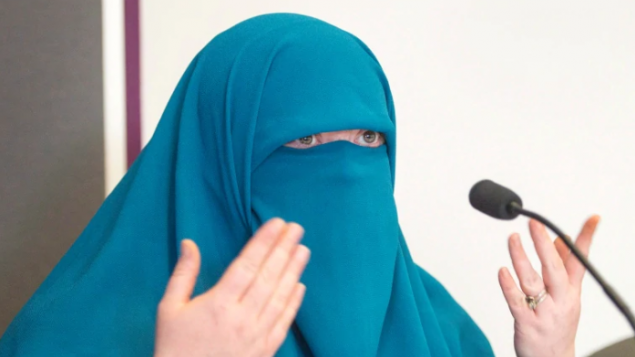 法官裁决魁北克禁止遮脸法律侵权