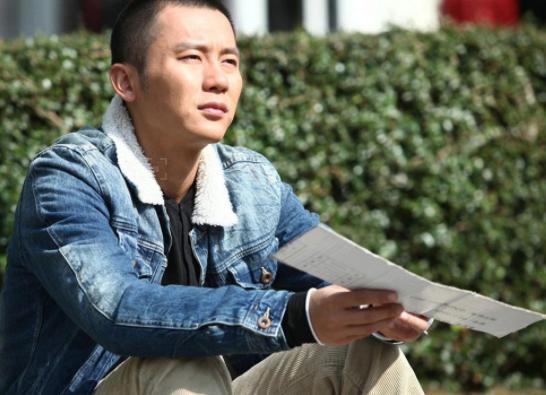 疑受范爷影响，李晨不仅损失千万财产，还被凤姐曝光两人已经分手