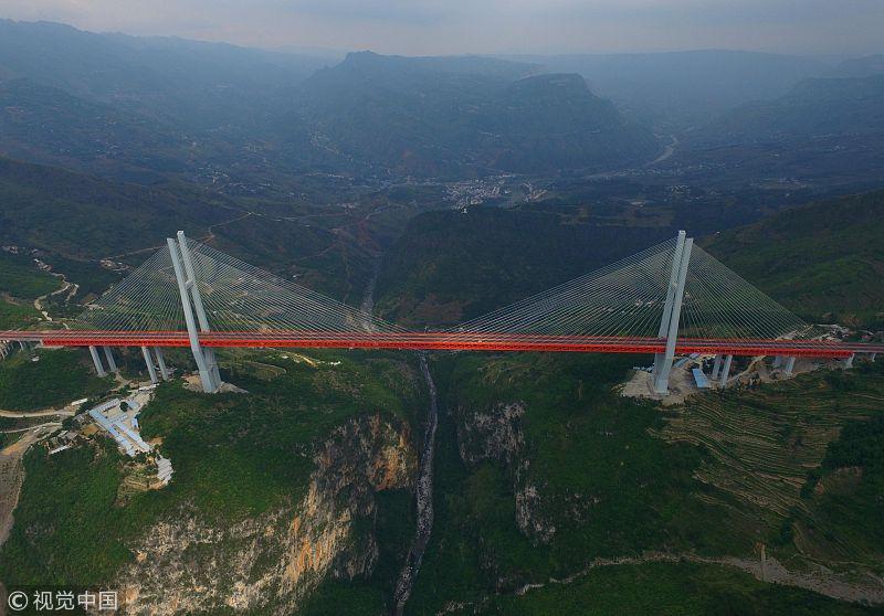 世界第一高桥在中国 高565米相当于200层楼