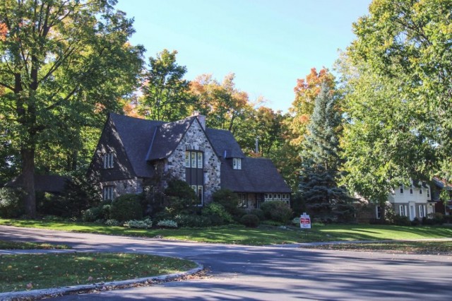 近四分之一加拿大人计划下半年买房