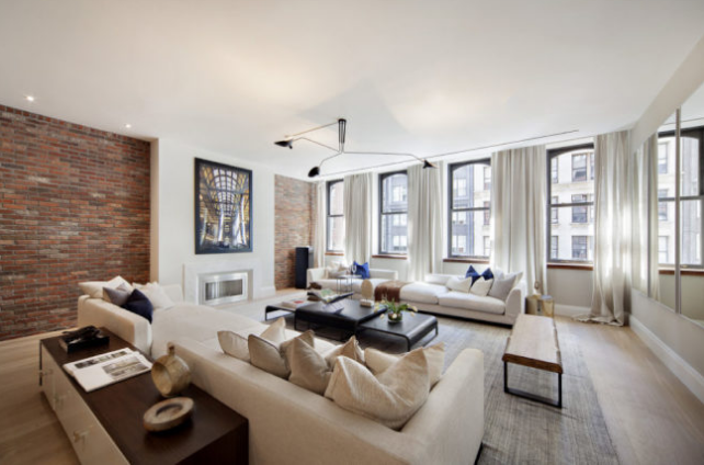 楼市低迷 纽约曼哈顿豪华公寓7折拍卖