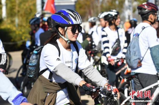 台湾民众看大陆：两岸无法切割 应放开心胸接纳对方