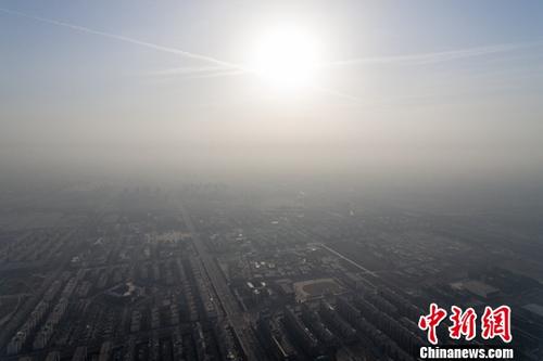 京津冀等地再遭重污染天气 今冬重污染为何如此频繁