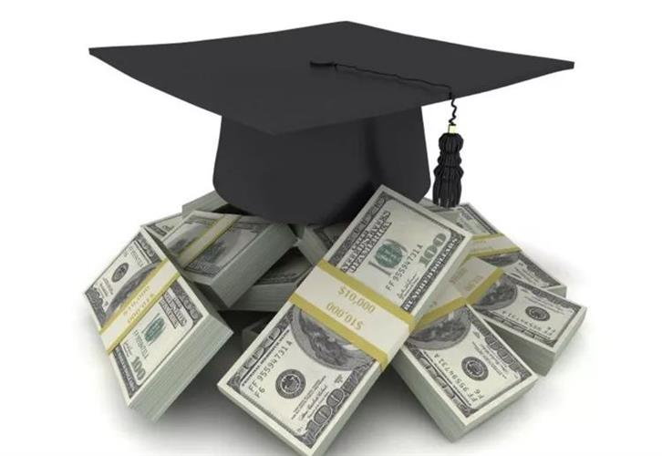 美国银行防范洗钱 中国留学生存学费账户被强制关户