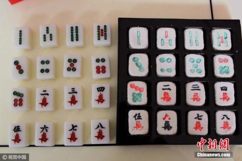 牌桌上的中国年：春节娱乐为何热衷打麻将？