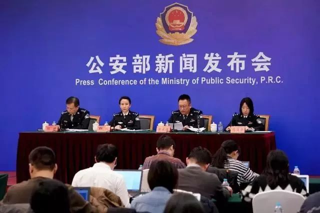外籍华人可无条件获5年“准绿卡” ，回中国养老方便啦！