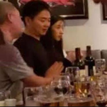 刘强东案视频有几大疑点 美国警方回应