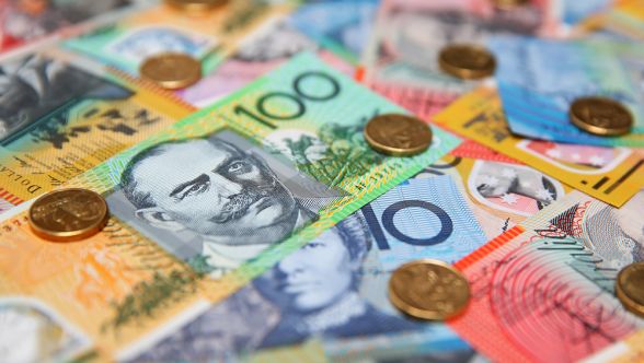 新移民领取海外退休金 须向加拿大申报缴税