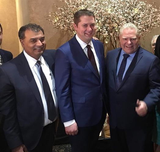 “跳大神”式的政治炒作：谣言满天飞