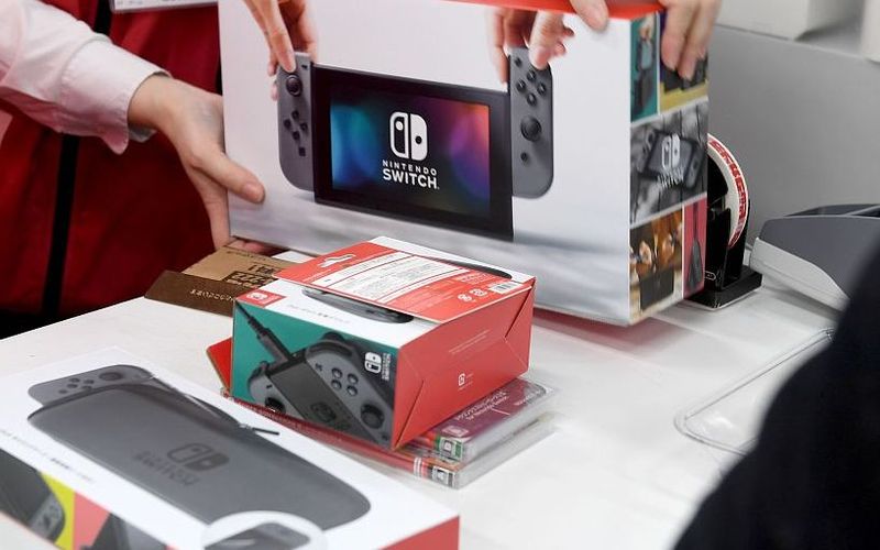 疫情下的游戏业:主机卖断货 热门游戏服务器卡崩